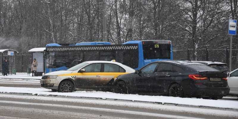 
                                    Путин потребовал разобраться с такси: число аварий выросло в полтора раза
                            