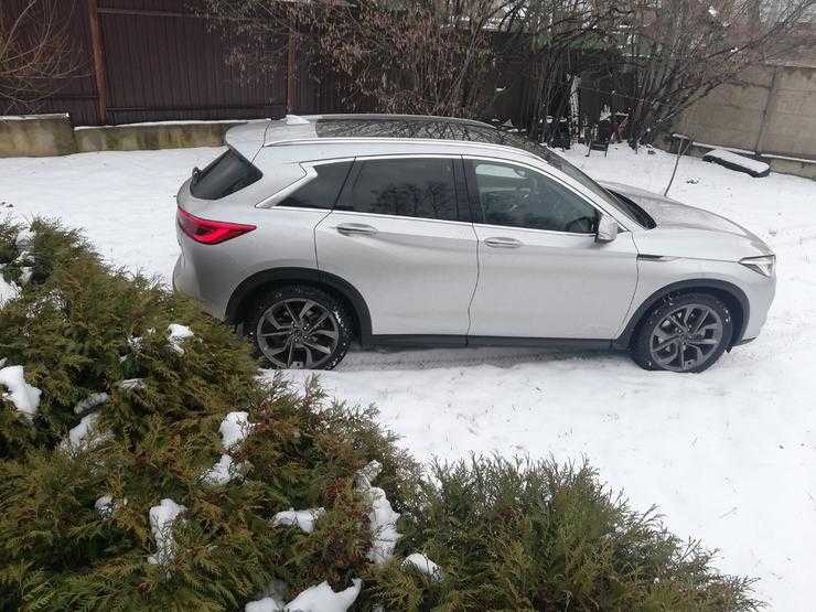 Расточительный мажор: провокационный тест-драйв Infiniti QX50