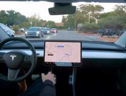 Tesla дистанционно отключила автопилот на Model S после его перепродажи