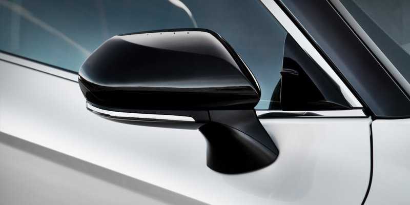 
                                    Toyota представила спортивную версию Camry для России
                            