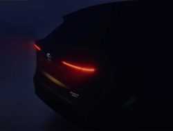 Toyota привезет в Женеву новый маленький кроссовер с полным приводом