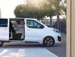 В России Opel Zafira Life получил новые комплектации и подешевел