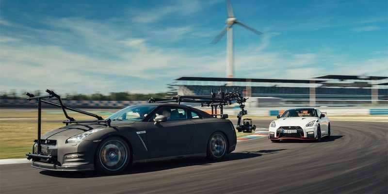 
                                    Видео: суперкар Nissan GT-R подготовили к съемкам автомобильных погонь
                            