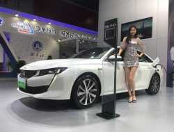 Женевский автосалон-2020 отменен: организаторы обещают вернуть купленные билеты