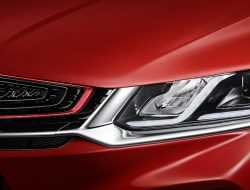 Дилеры раскрыли стоимость новейшего кроссовера Geely Coolray