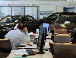 Эксперты прогнозируют значительное подорожание машин в России