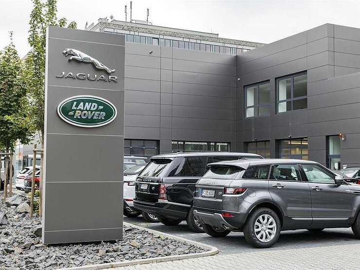 Jaguar Land Rover останавливает работу еще одного завода из-за коронавируса