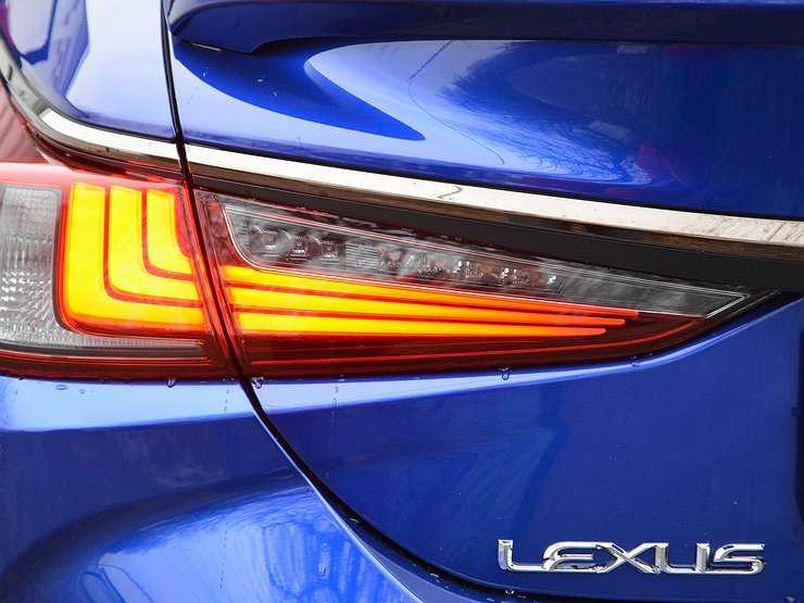 Lexus признан самой надежной автомобильной маркой