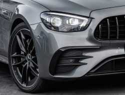 Немцы презентовали обновленный Mercedes-Benz E-класса