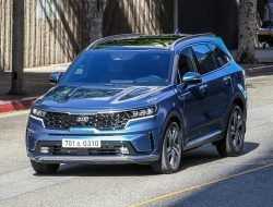 Первое знакомство с KIA Sorento нового поколения