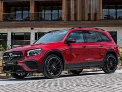 В России назвали цены на новейший Mercedes-Benz GLB