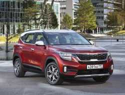 В России стартовали продажи кроссовера KIA Seltos