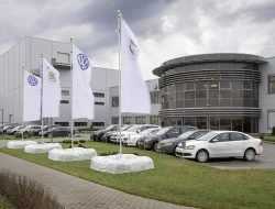 Volkswagen в России приостанавливает сборку автомобилей