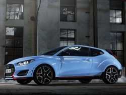 «Горячий» Hyundai Veloster N обновился и получил новую коробку передач