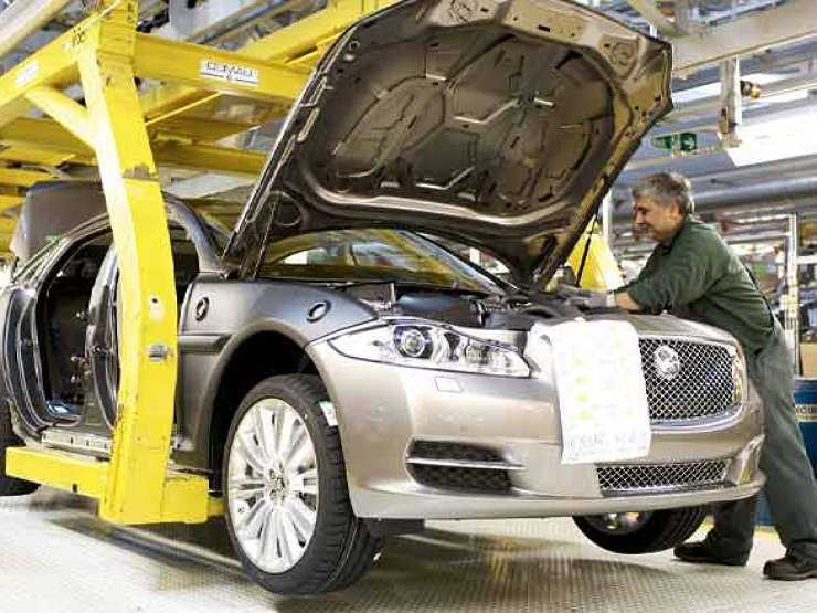Jaguar Land Rover возобновляет производство автомобилей