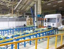 Какие российские автозаводы возобновляют работу, несмотря на «коронавирусные» выходные