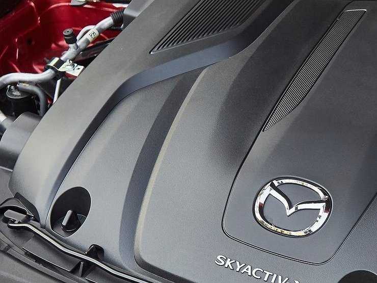 Mazda придумала топливо без вредного выхлопа для ДВС