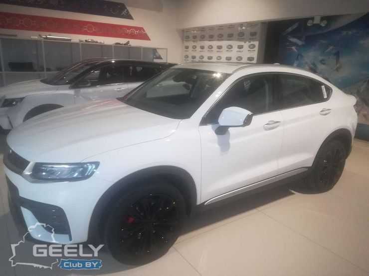 Опубликованы фото новейшего Geely FY11 для России