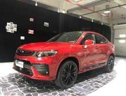 Опубликованы фото новейшего Geely FY11 для России