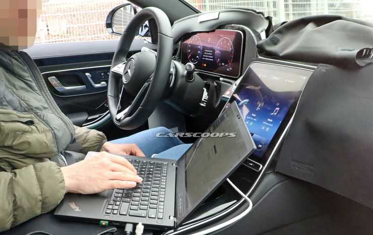 Опубликованы первые фото салона нового Mercedes-Maybach S-класса