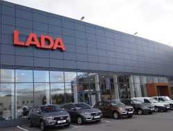 Почему в марте неожиданно выросли продажи новых машин