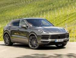 Продажи Porsche в мире упали на 5%, дальше — больше