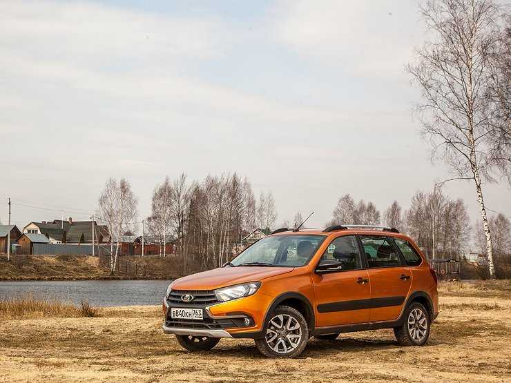 Все плюсы и минусы новой Kalina Stepway: длительный тест-драйв LADA Granta Cross