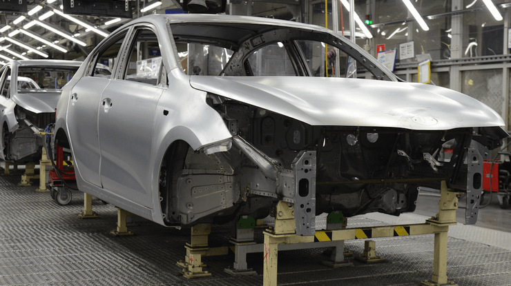 10 самых популярных иномарок российской сборки