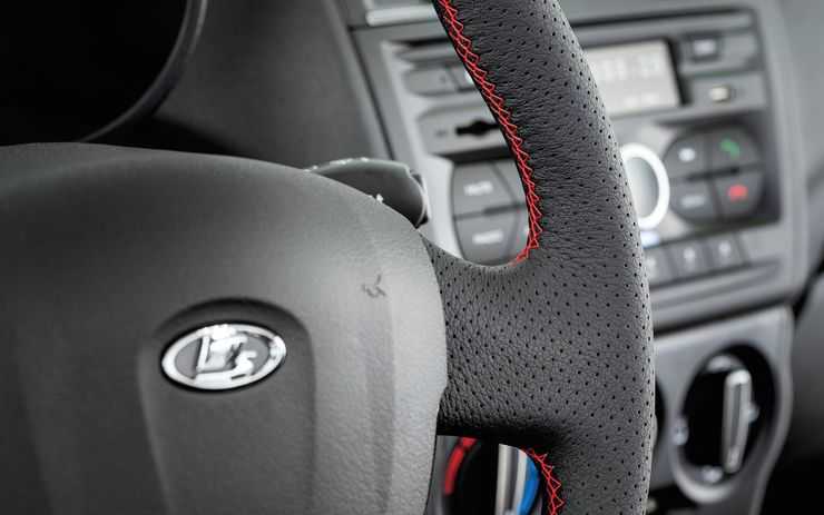 АВТОВАЗ вновь взвинтил цены почти на все модели LADA