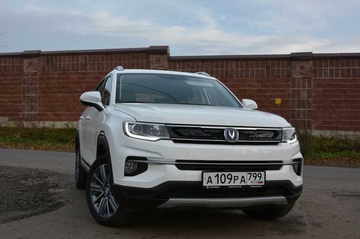 Китайские кроссоверы в России в условиях кризиса: есть ли шансы на успех