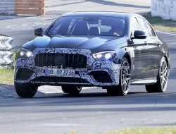 Обновленный Mercedes-AMG E 63 готовится к дебюту