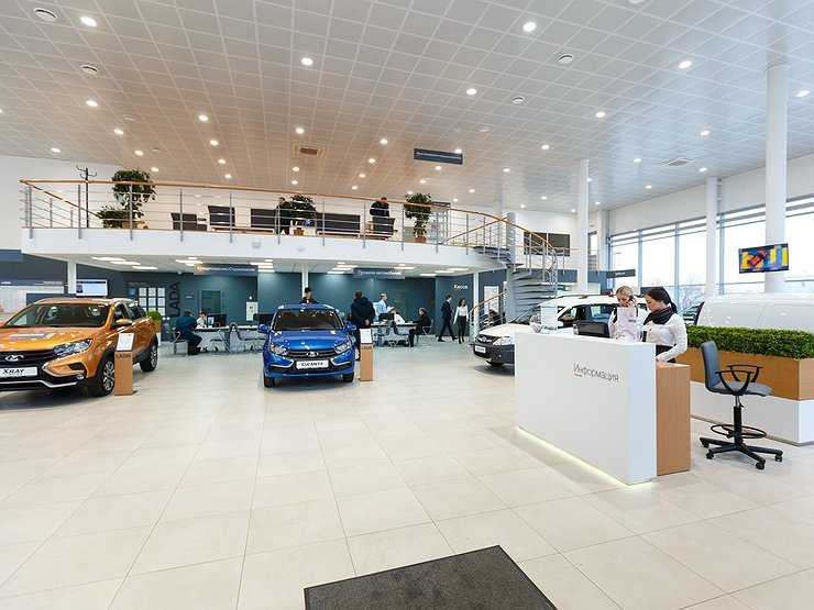 Российский авторынок показал рекордное падение, дальше &mdash; хуже