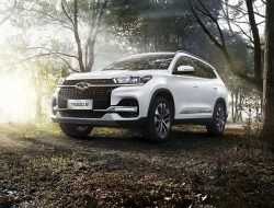 Семиместный кроссовер Chery Tiggo 8 в базовой комплектации потерял два кресла