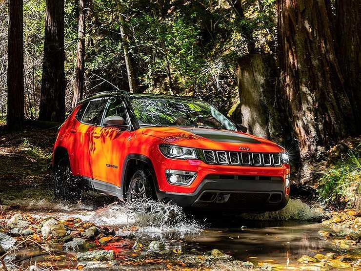 В России отзывают кроссоверы Jeep из-за проблем со стеклоочистителем