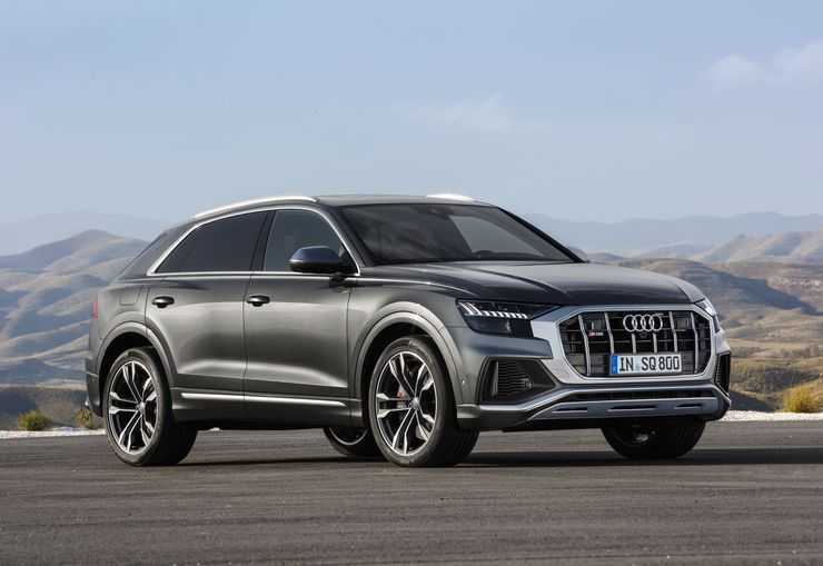 В России стартовали продажи &laquo;горячего&raquo; кроссовера Audi SQ8