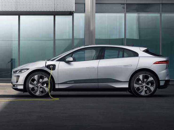 Британцы обновили экологичный Jaguar I-Pace для России