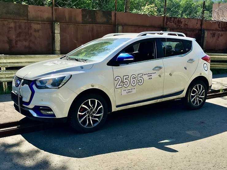 Электрокар JAC вроде бы прошел краш-тест в России