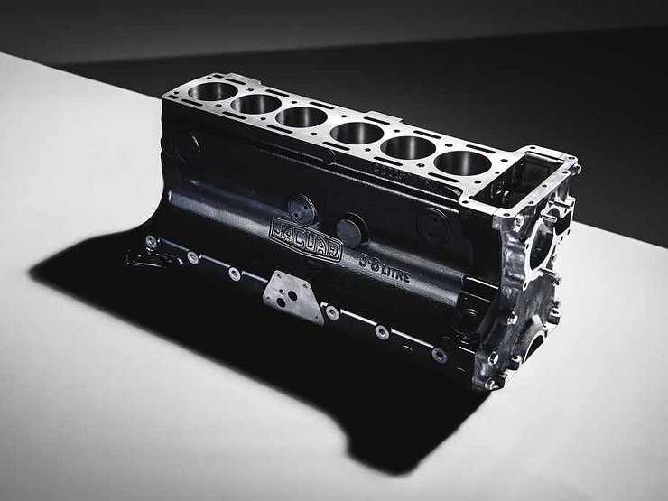 Jaguar начинает выпуск новых старых двигателей
