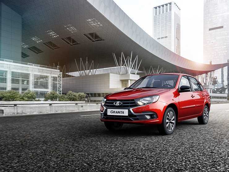 Какие автомобили чаще всего покупают в России в кризис