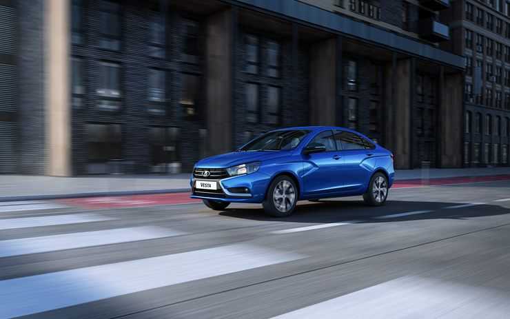 Какие автомобили чаще всего покупают в России в кризис