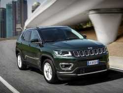 Кроссовер Jeep Compass освежился и получил новый мотор
