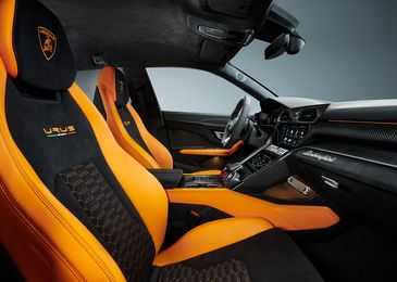 Lamborghini Urus выпустили в новой яркой спецверсии и доработали
