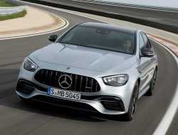Mercedes-AMG показал обновленный седан E 63