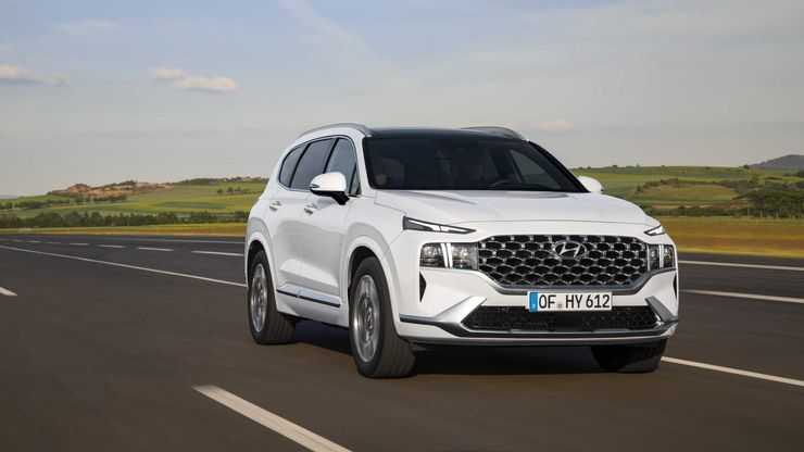 Первый обзор нового Hyundai Santa Fe: смена поколений, прикрытая рестайлингом