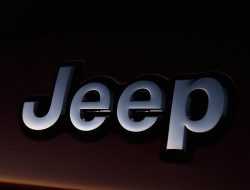 Скидки и доставка на дом: объявлены новые условия покупки автомобилей Jeep