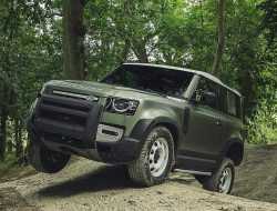 В России открылся стол заказов на новый Land Rover Defender