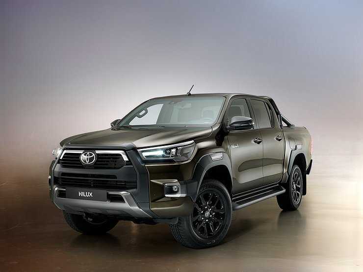 Внедорожник Toyota Hilux обновился и получил более мощный мотор