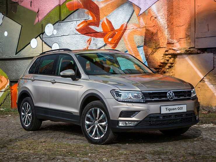 Volkswagen Tiguan: в России стартовали продажи кроссовера в новой комплектации