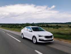 Ход конем: первый тест-драйв обновленной Skoda Rapid