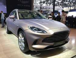 Как и за что Aston Martin расстроил российских миллионеров